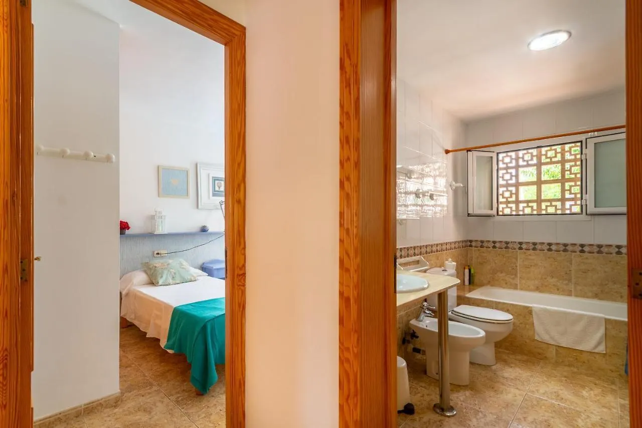 Platja De Muro - 32609 Villa